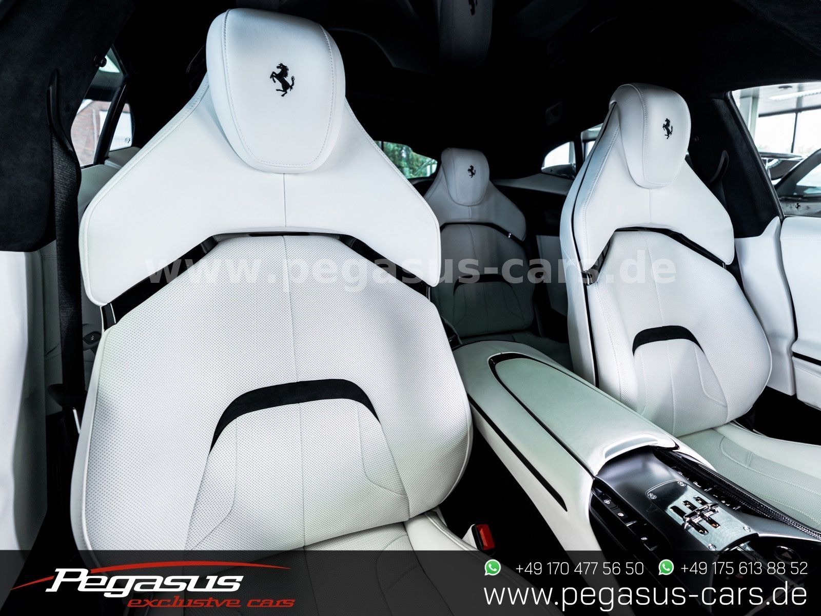 FERRARI Purosangue - 26