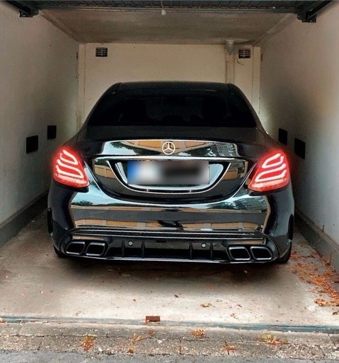 Image of Mercedes-Benz C 220