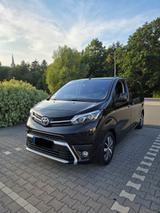 Toyota Proace (Verso) 2,0-l-D-4D 130kW L1 Executive... - Toyota Kleinbus 7-Sitzer