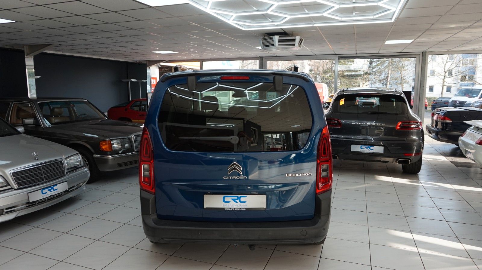 Fahrzeugabbildung Citroën Berlingo Feel M *1.Hand*Carplay*Navi*Kamera*