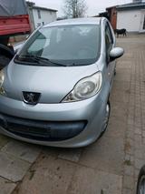 Peugeot 107 - gebrauchte Peugeot 107 aus dem Jahr 2005