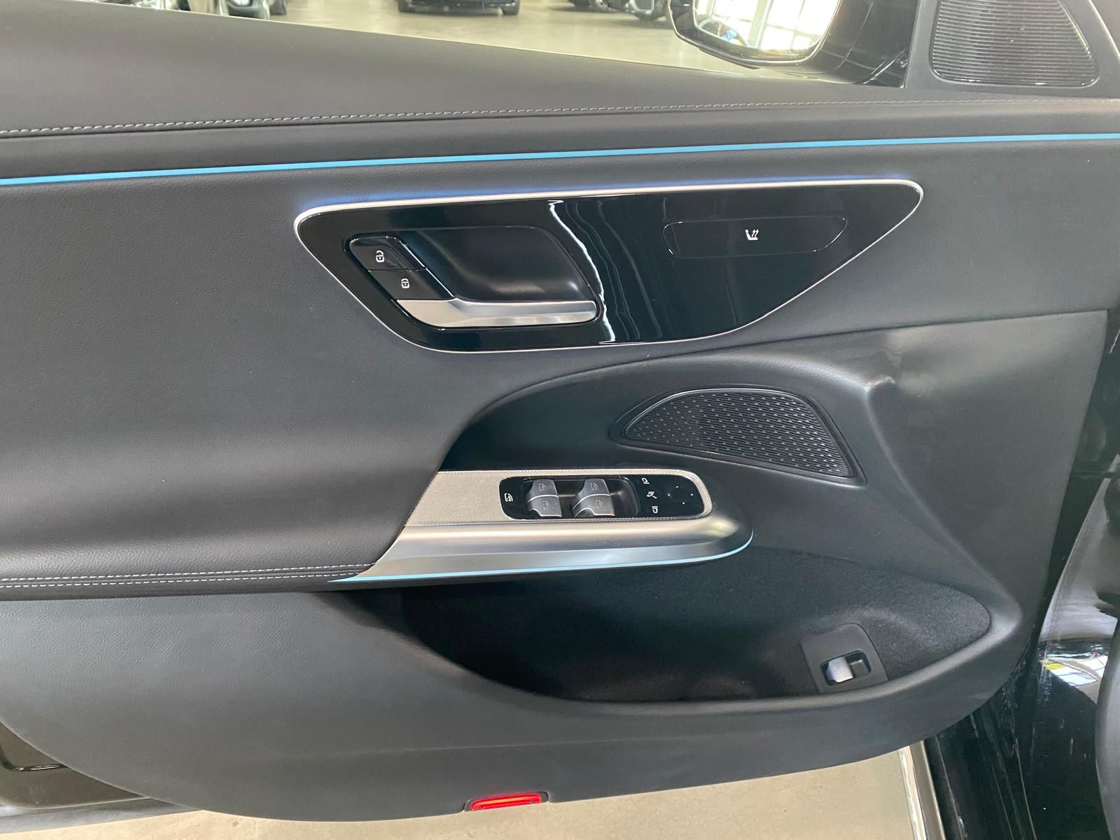 Fahrzeugabbildung Mercedes-Benz E 220 T d AMG Line Advanced/DIS/´19/