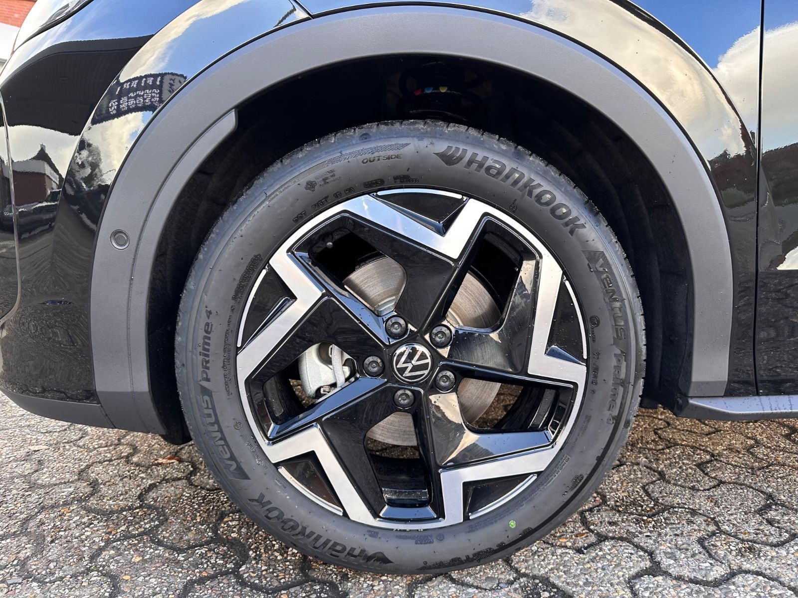 Fahrzeugabbildung Volkswagen T-Roc R Line 1.5 eTSI DSG APP/ACC/AHK/LED/eHeck