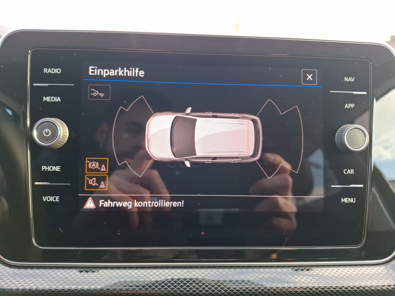 Fahrzeugabbildung Volkswagen T-Cross TSI Goal DSG LED Navi AID ACC RFK SH