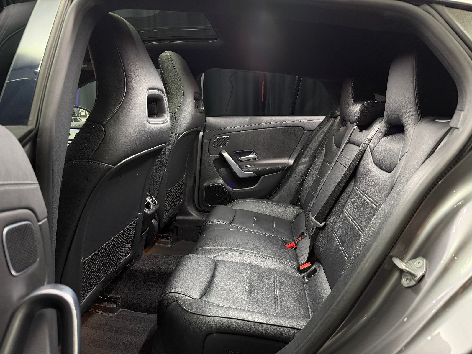Fahrzeugabbildung Mercedes-Benz CLA 45 AMG Shooting Brake 4Matic|VOLL|