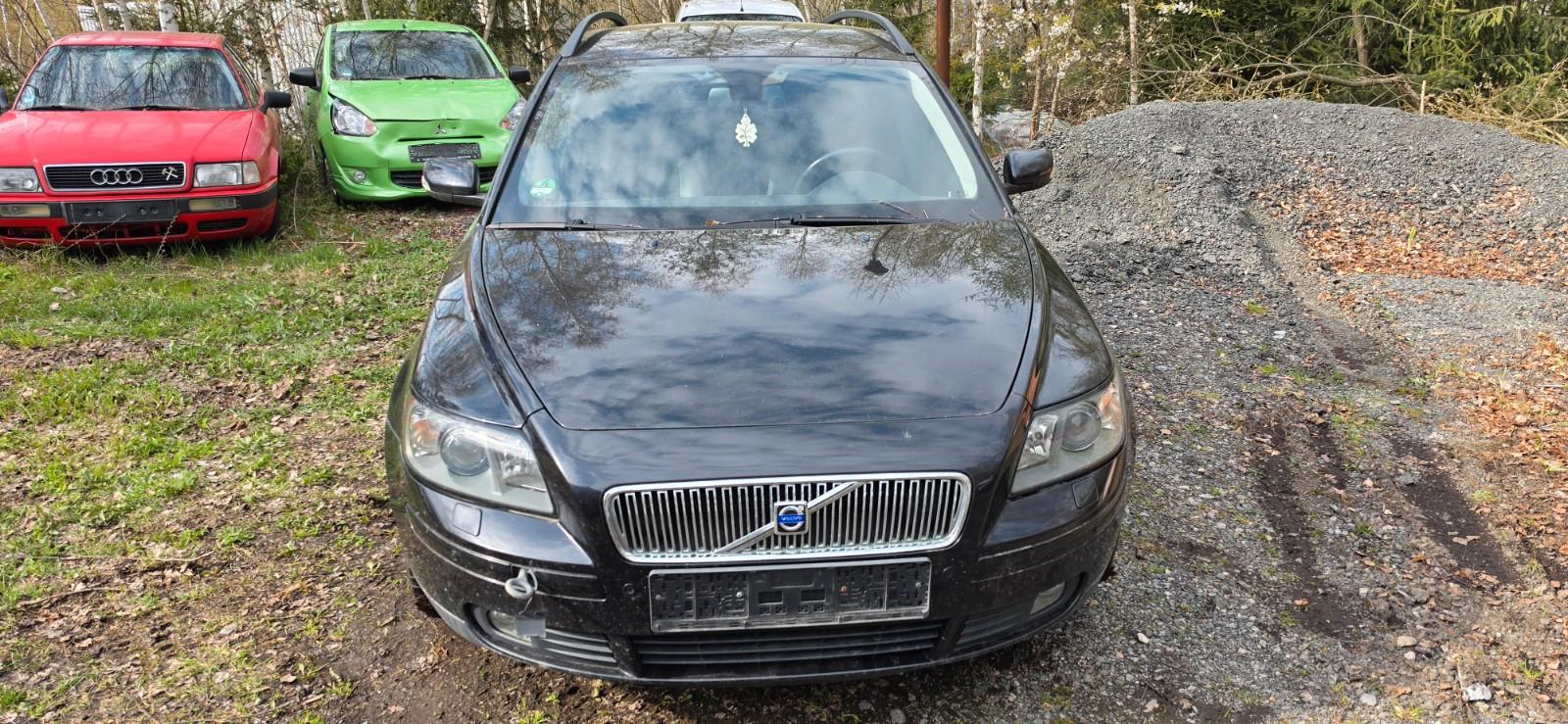 Volvo V50 Kombi T5 Momentum* Automatik *
