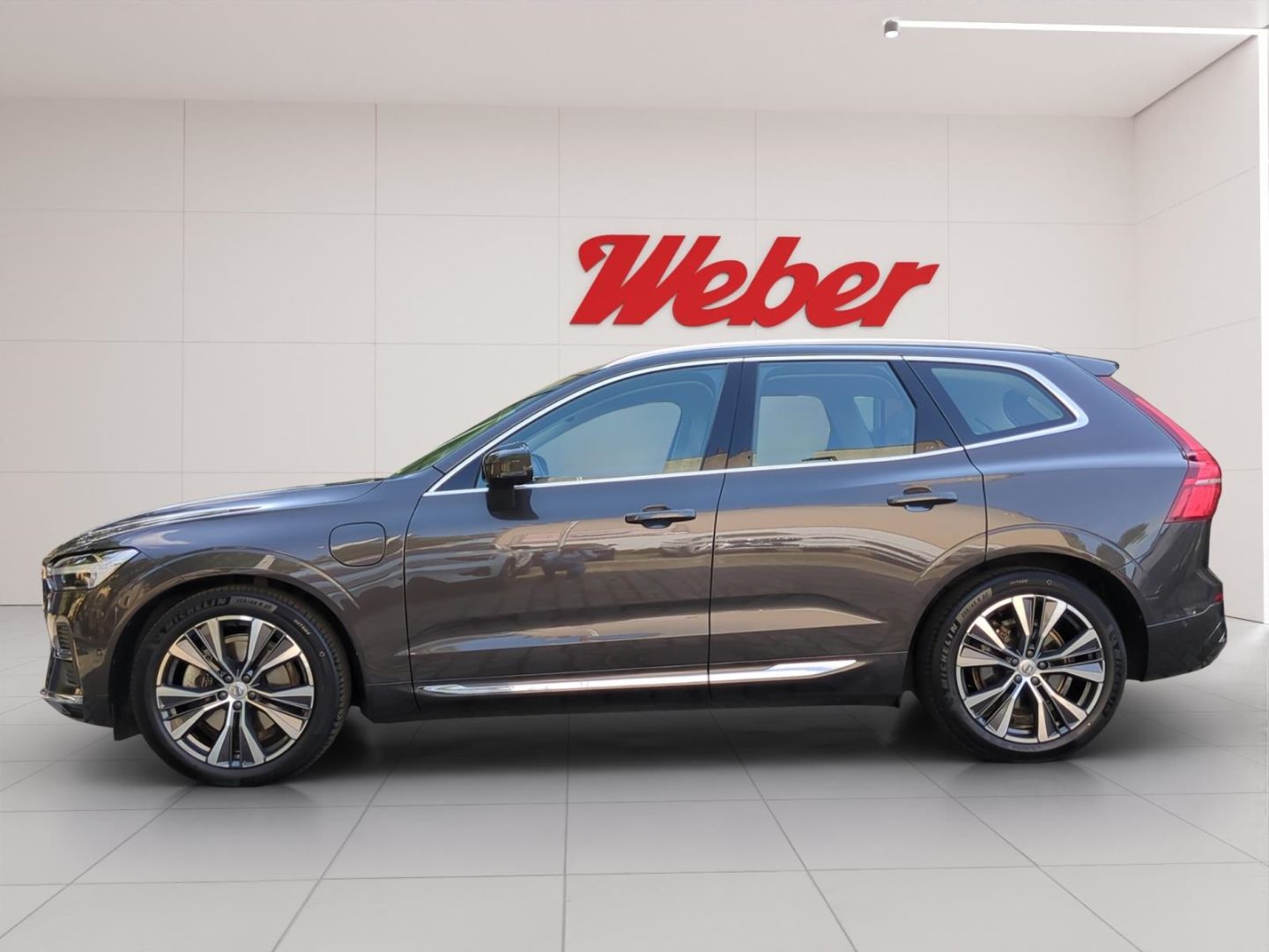 Volvo XC60 T8 Recharge Inscription *Luft*B&W*HUD*360* imagem 3