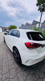Mercedes-Benz A 200 AMG Line AMG Line - Mercedes-Benz A 200 in Stuttgart