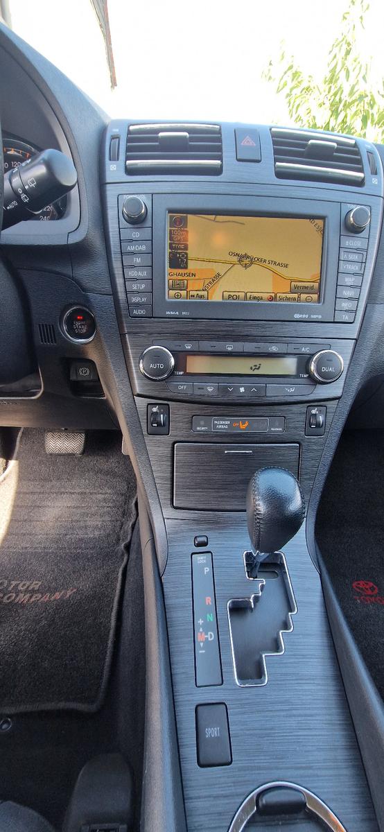 Toyota Avensis 2009 — photo 9