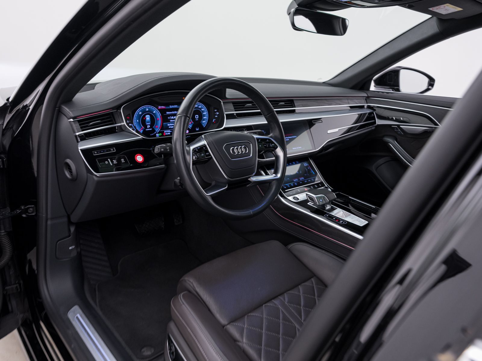 Audi A8 - Bild 13