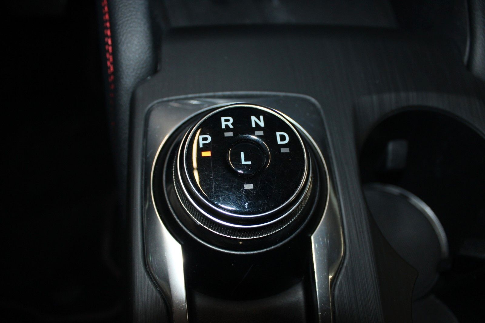 Fahrzeugabbildung Ford Kuga 2.5 PHEV ST-Line Aut. NAVI CAM WinterPaket