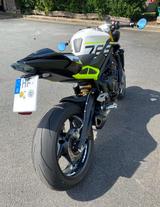 Triumph Street Triple moto2 - TRIUMPH TR2