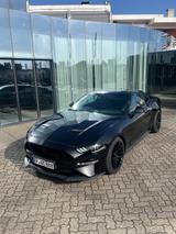 Ford Mustang GT 5.0 V8 | Deutsches Modell | All Black - Ford Model a Gebrauchtwagen