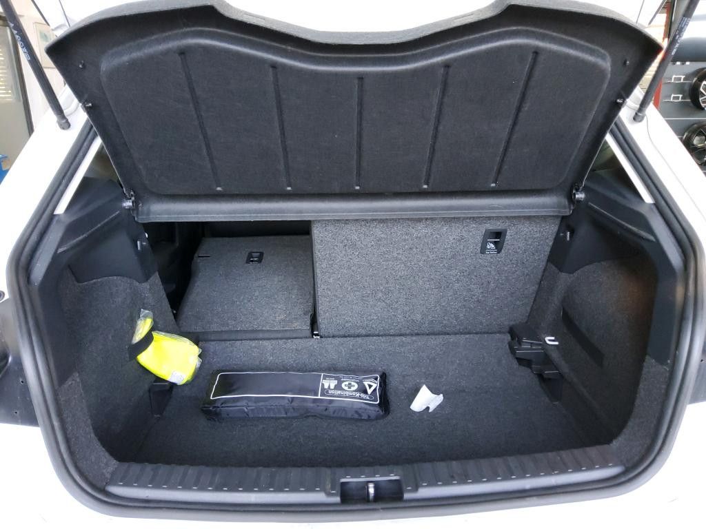 Fahrzeugabbildung SEAT Ibiza 1.0 TSI Style-KAMERA-VIRTUAL-LED-APPS-