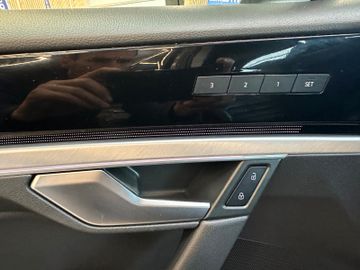 Volkswagen Touareg 4Motion eHybrid *1.Hand*HeadUP*Voll*