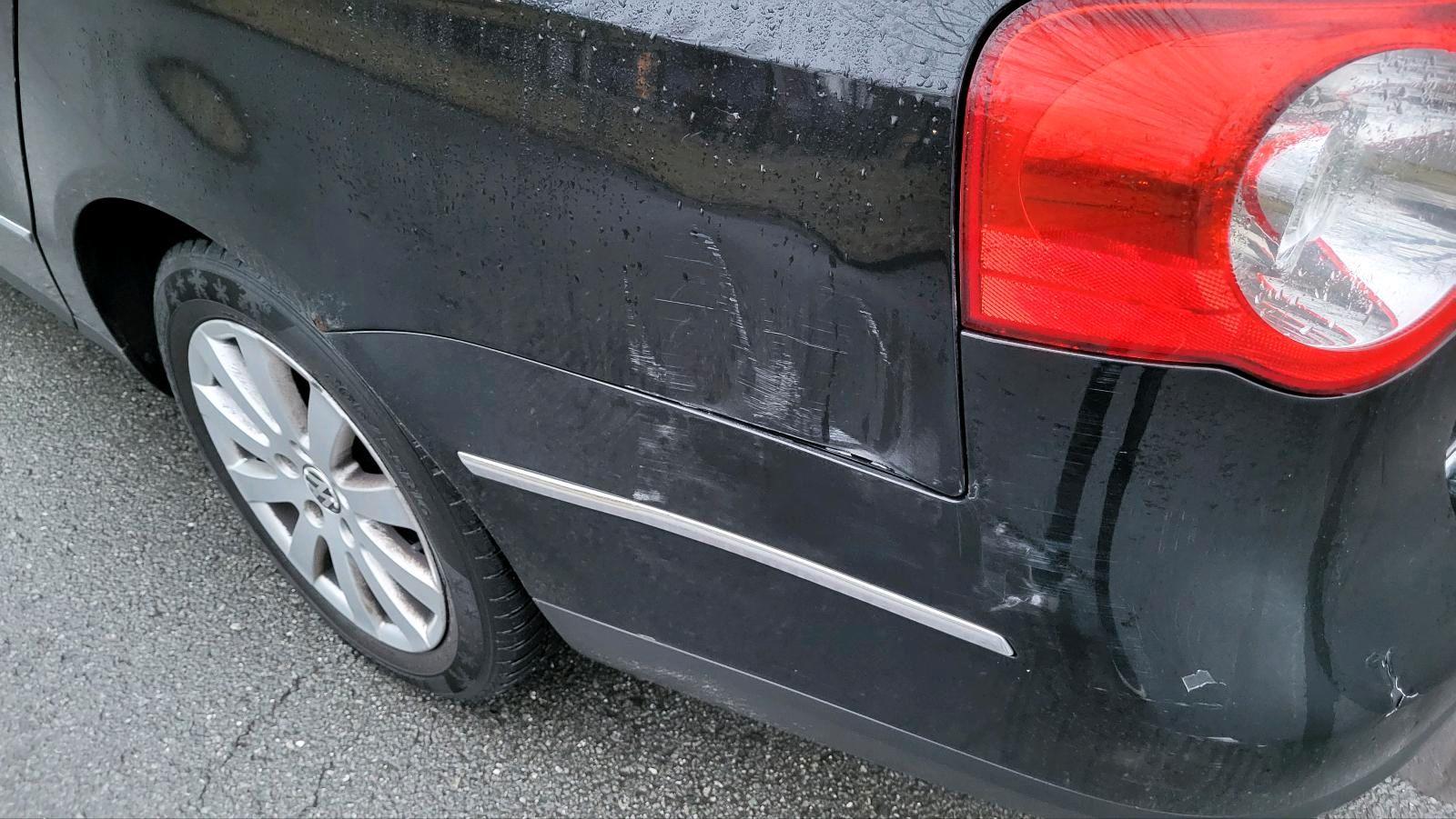 Volkswagen Passat 2005 — photo 11