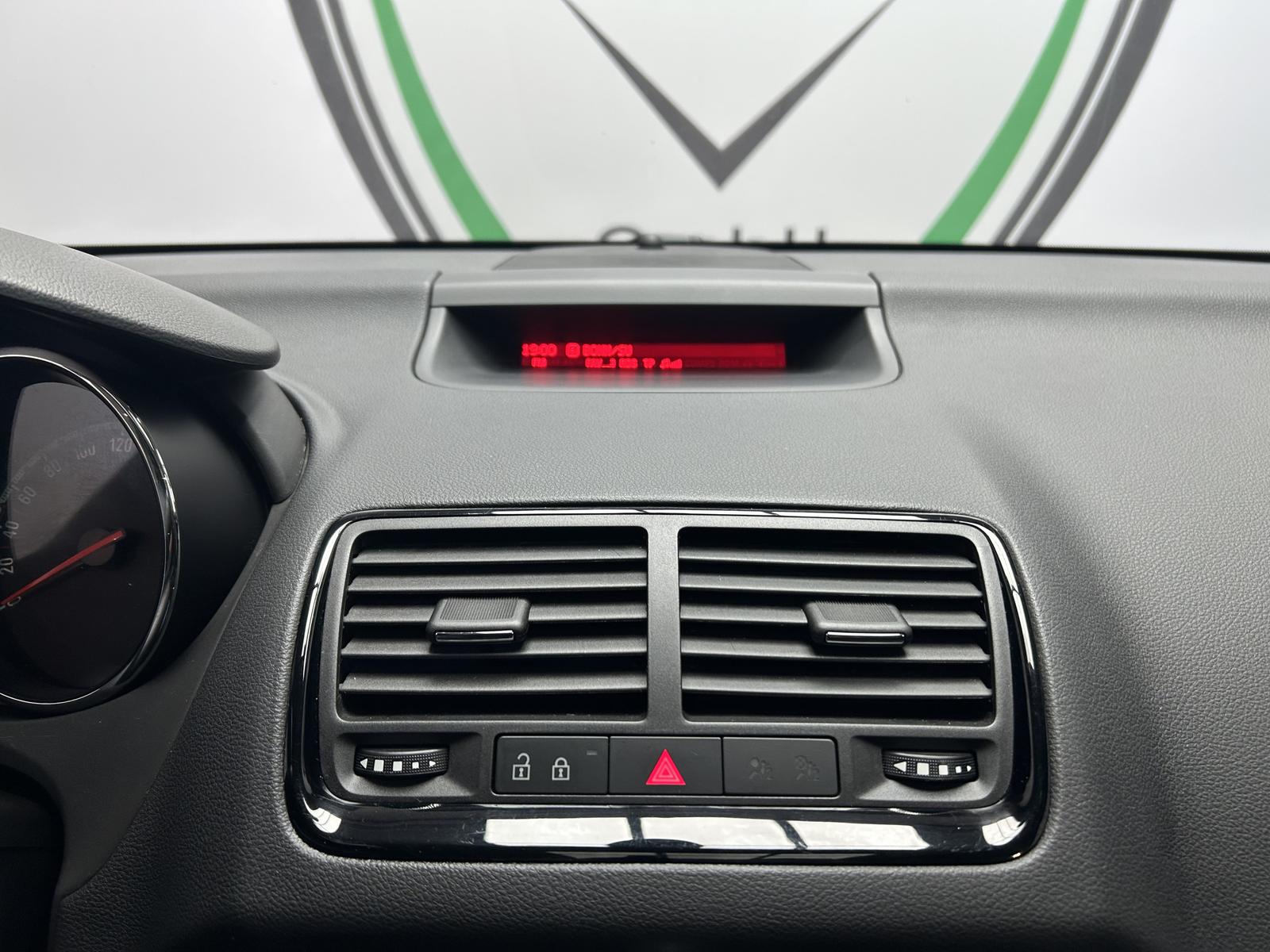 Opel Meriva Design Edition ecoFLEX Pano PDC Ambiente 