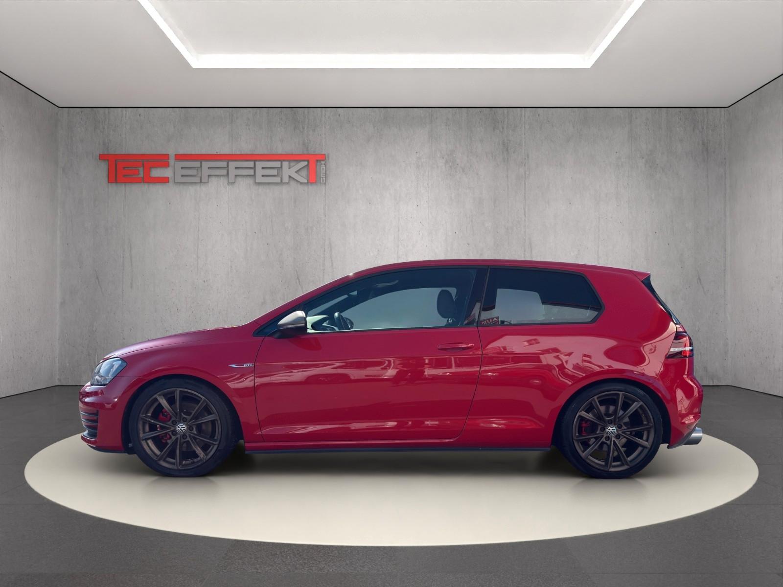 Volkswagen Golf VII Lim. GTI BMT tief breit laut!!!