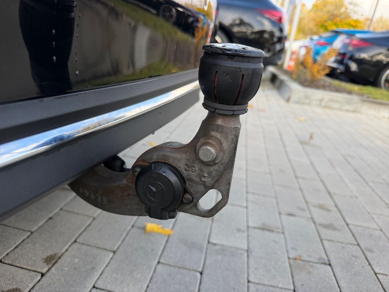 Fahrzeugabbildung Mercedes-Benz C 180 T AVANTGARDE+AHK+LED+CARPLAY+EL.HECKKL+