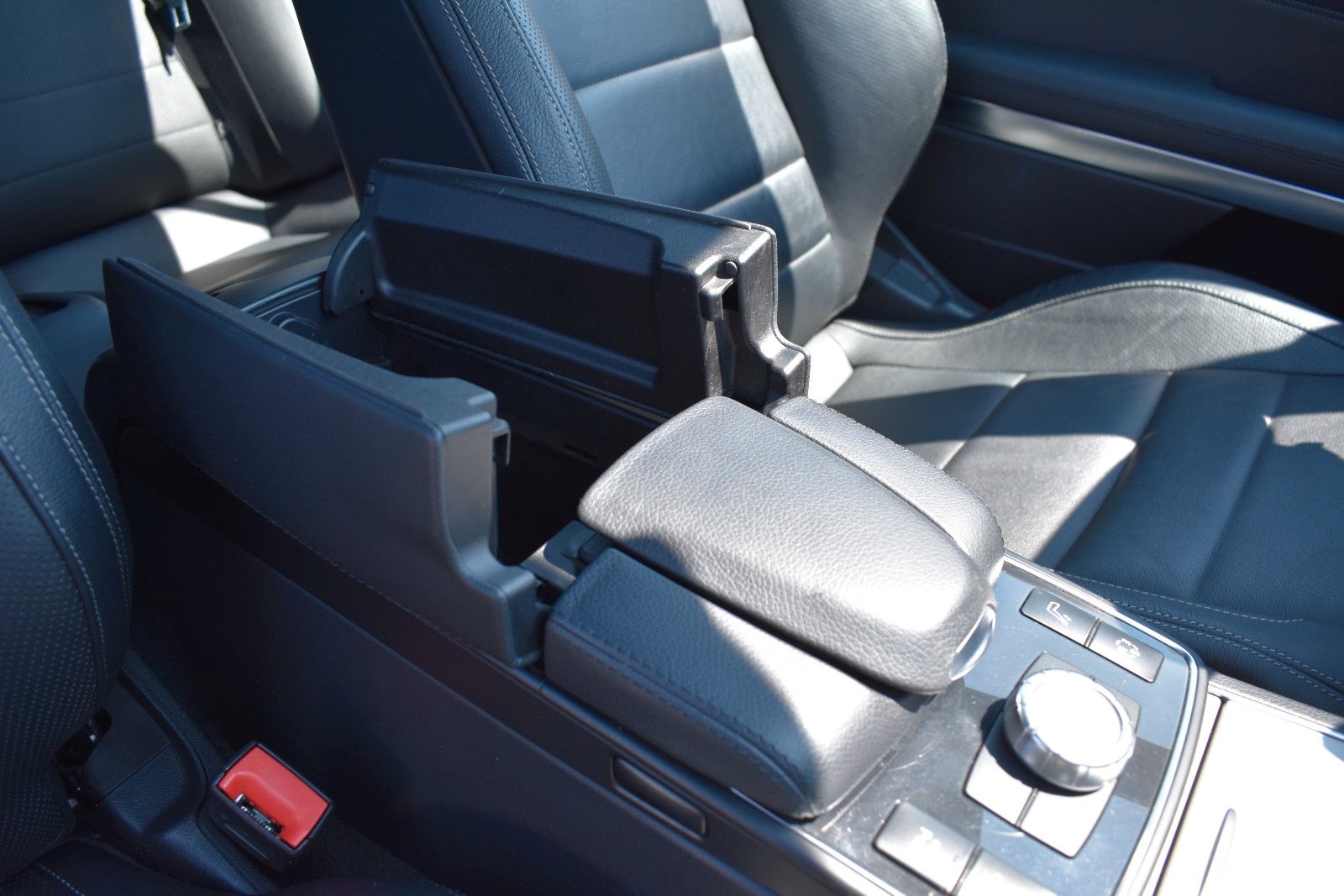 Fahrzeugabbildung Mercedes-Benz E 350 Cabrio /AMG Line /Harman Kardon/LED/Kamera