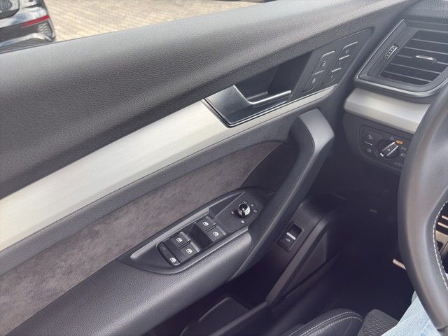 Fahrzeugabbildung Audi SQ5 3.0 TDI quattro 347 kW *Rückfahrkamera*