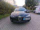 Alfa Romeo 1,6 Benzin 2008 Baujahr  tüf bis 31,12 ,2025 - Alfa Romeo 147 in Düsseldorf