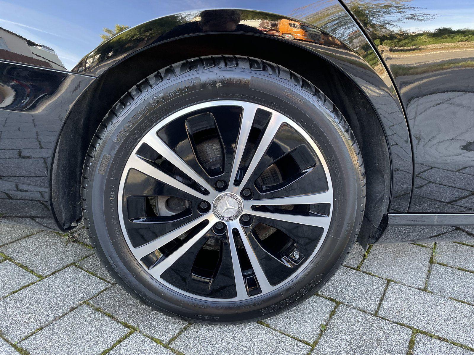 Mercedes-Benz E 220 d T*Avantgarde*MBUX*AHK*LED*Kamera*Totwink