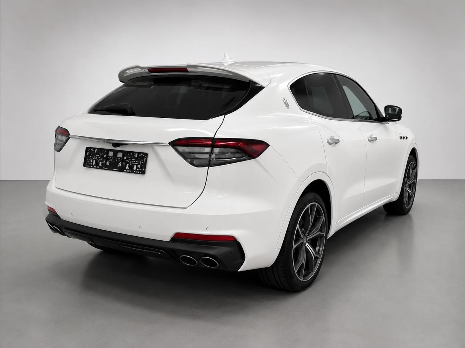 Maserati Levante Diesel Edition 1 of 200 Pano Kam Luft