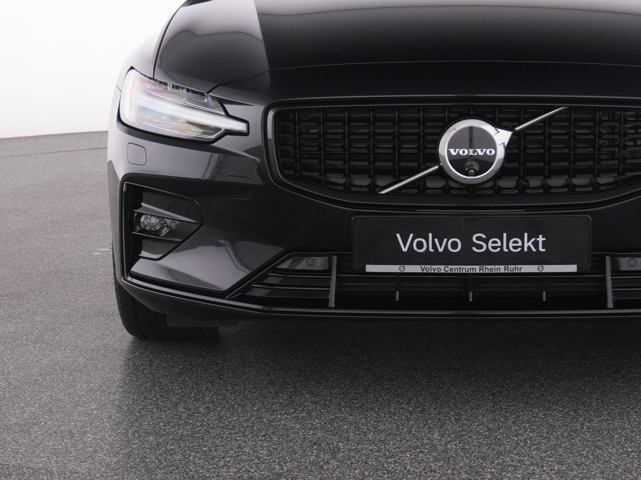 Volvo V60 B4 Plus Dark+ACC+PANO+HA&KA+LICHTPAK+BLIS+ foto 17