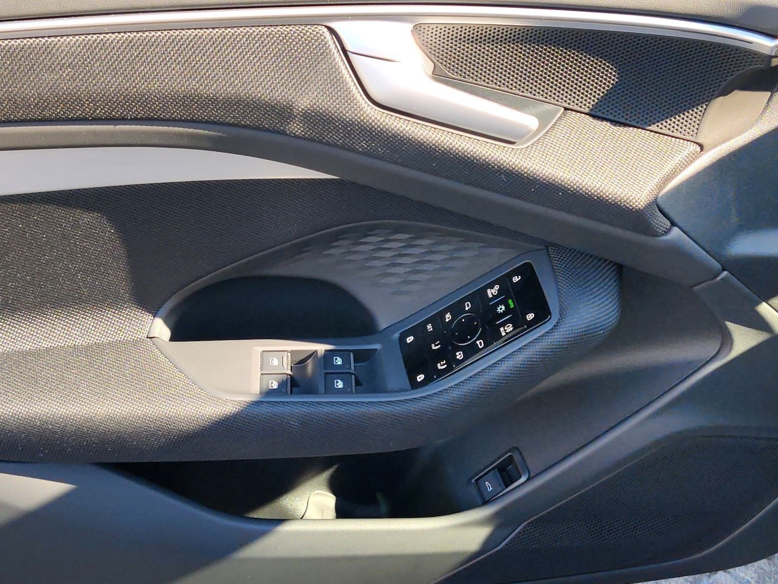 Audi A6 - Bild 15