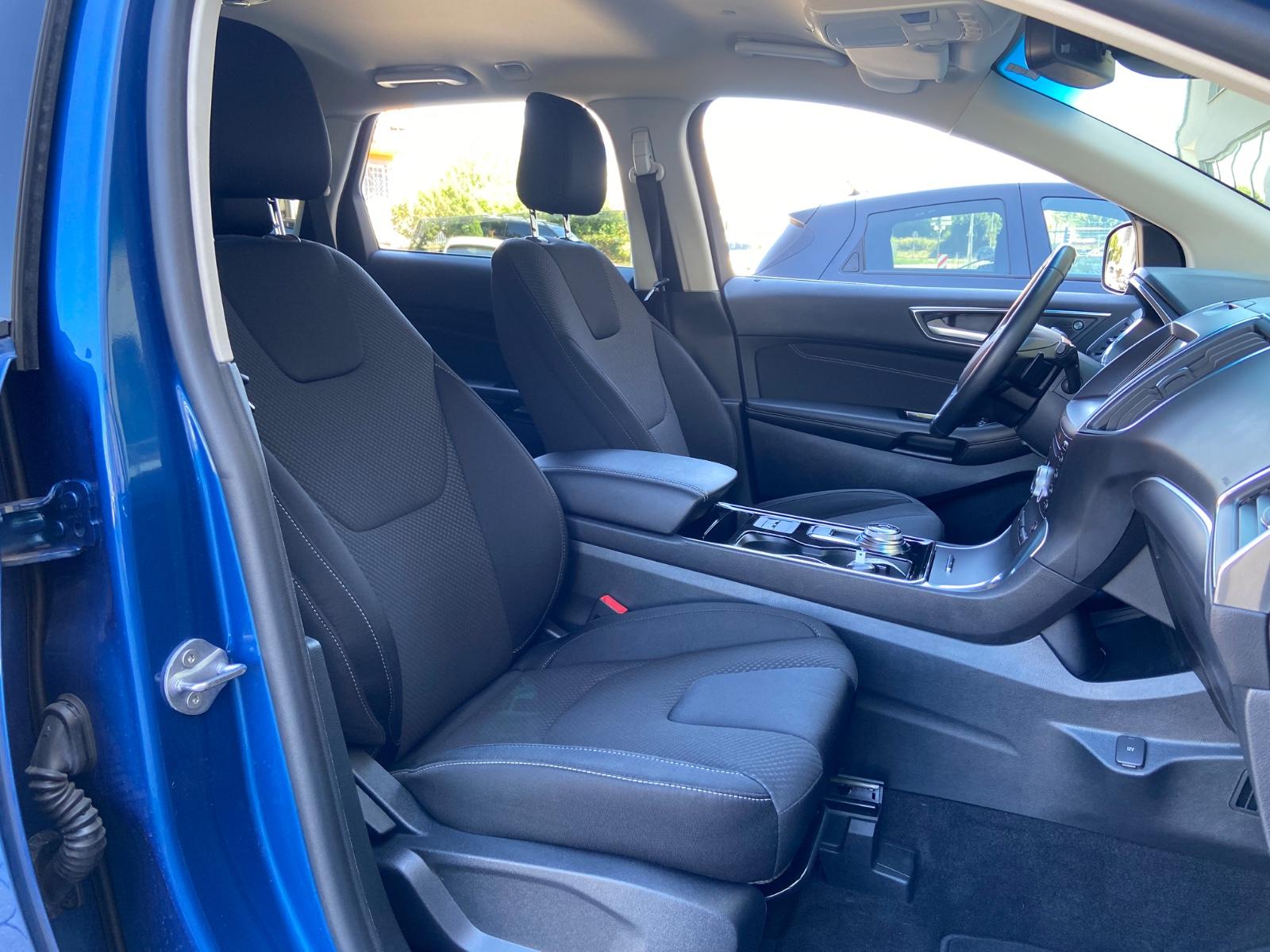 Ford Edge Titanium