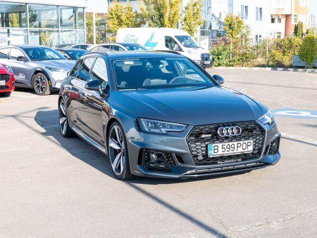 Audi RS4 Avant 2.9 TFSI quattro