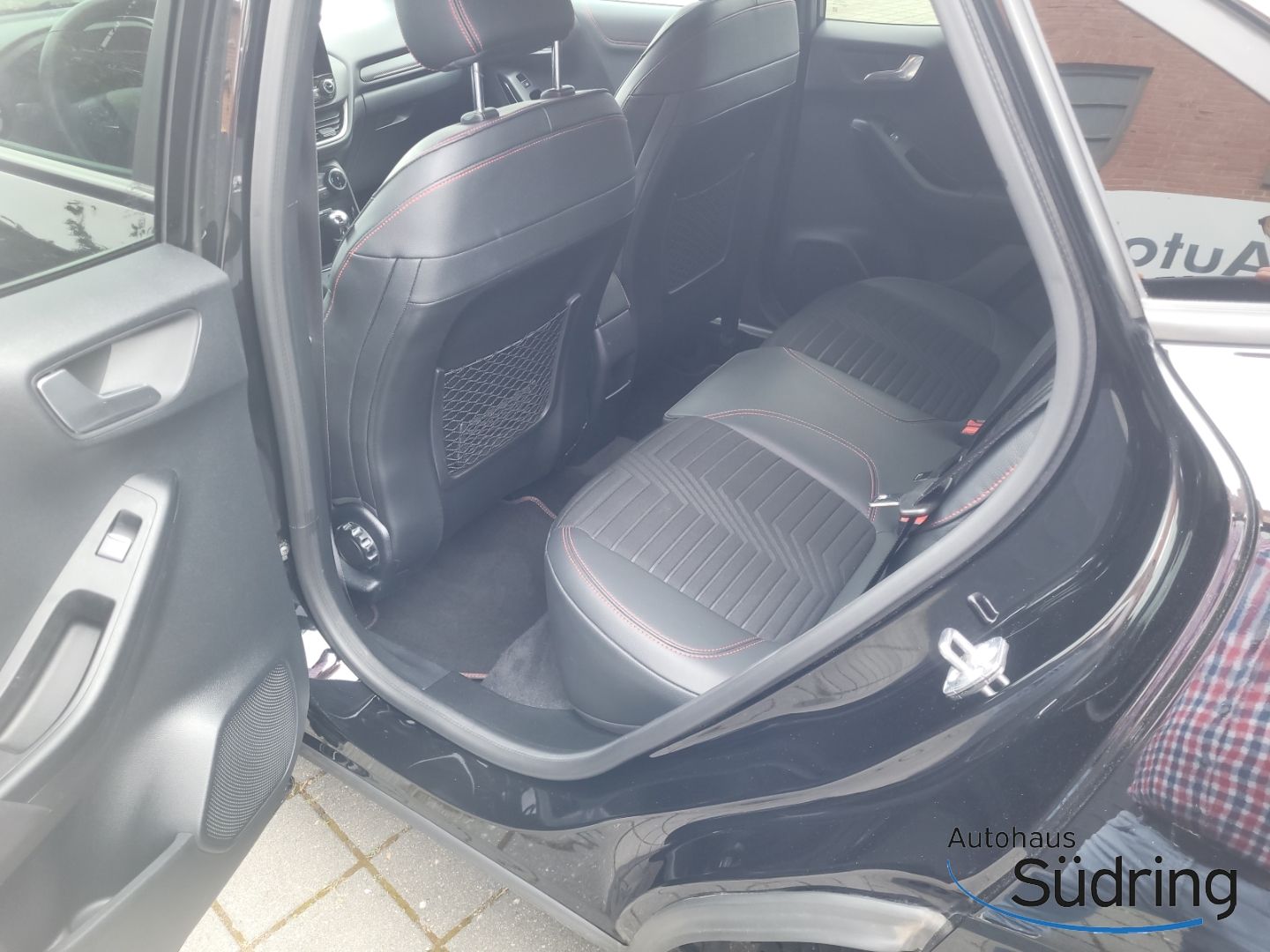 Puma EcoBoost Mild Hybrid ST-Line AHK Navi B&O