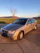 Mercedes-Benz Mercedes C220 CDI - gebrauchte Mercedes-Benz C 220 aus dem Jahr 2003