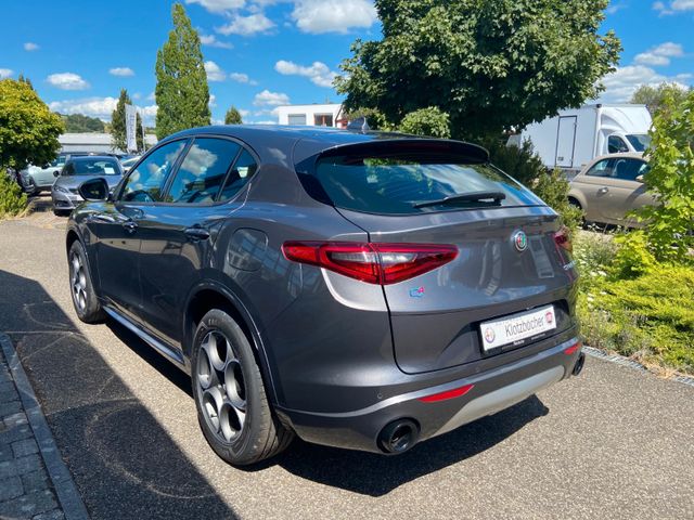 ALFA ROMEO Stelvio 2.0 Turbo Q4 AT8 TI Garantie bis 03/2027