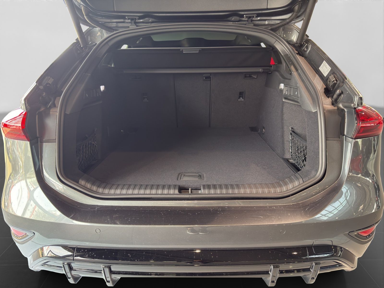 Audi A6 e-tron - Bild 17