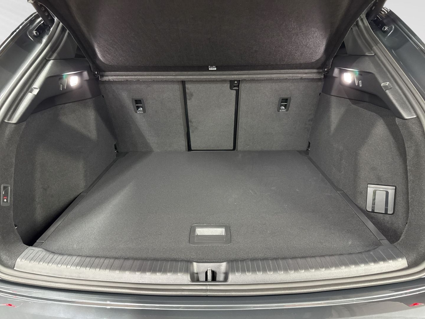 Audi Q4 e-tron - Bild 8