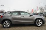 Mercedes-Benz GLA 200 Urban LED Klima Navi Tempomat Kamera PDC - Mercedes-Benz GLA 200 in Erfurt