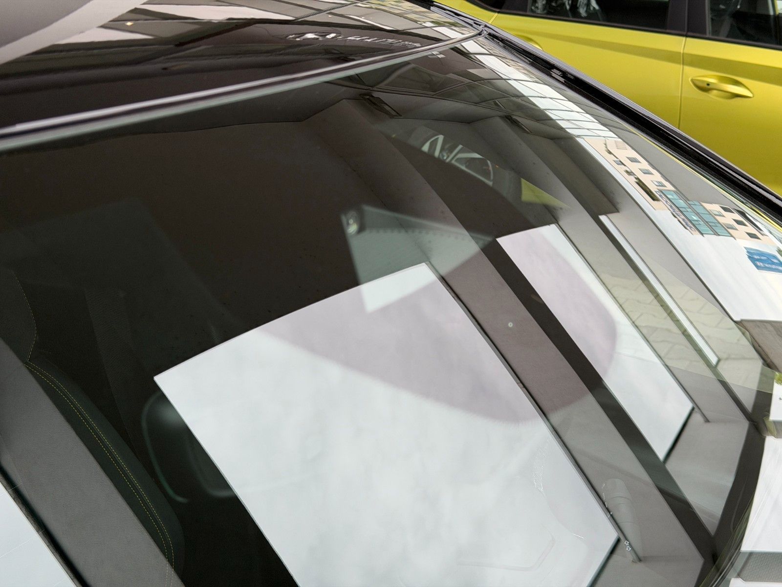 Fahrzeugabbildung Opel Mokka e GSE Kamera,LED,Matrix,Navi,SHZ,Keyless
