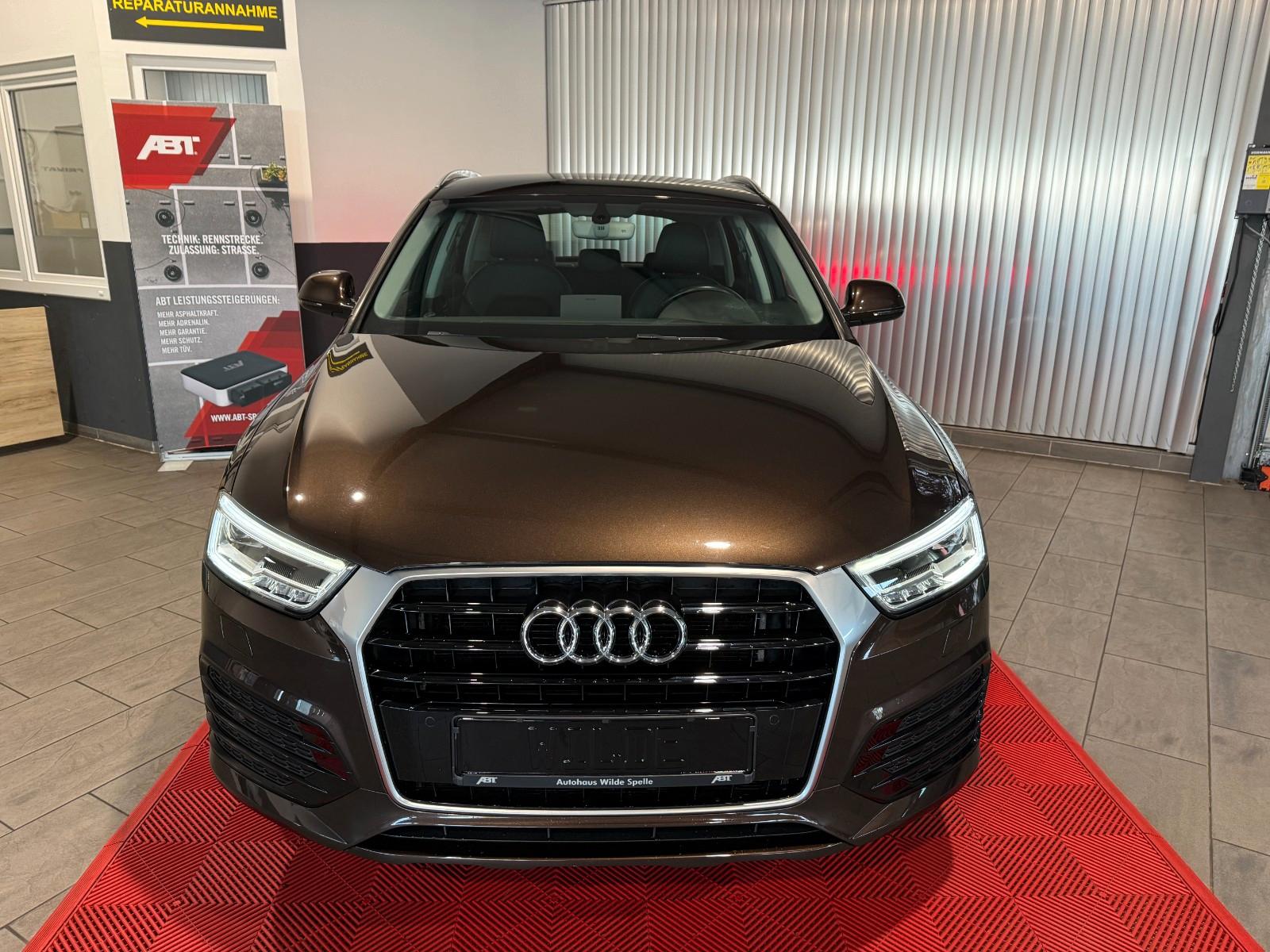 Audi Q3  S Line Sport  LED AHK  Navi