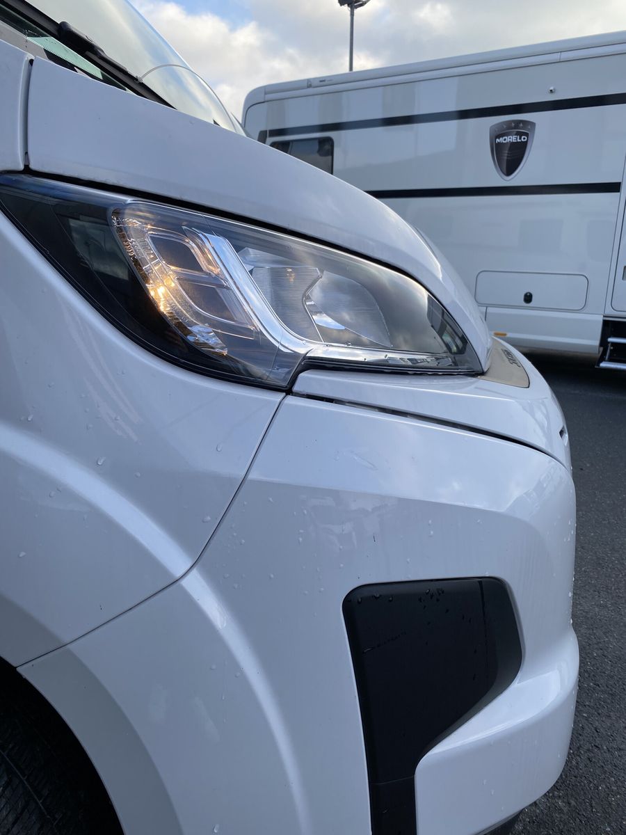 Fahrzeugabbildung Weinsberg CaraCompact EDITION PEPPER 600 MEG Dachklima