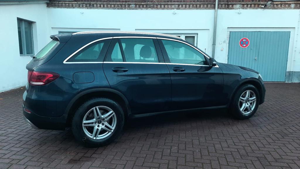Mercedes-Benz GLC 220