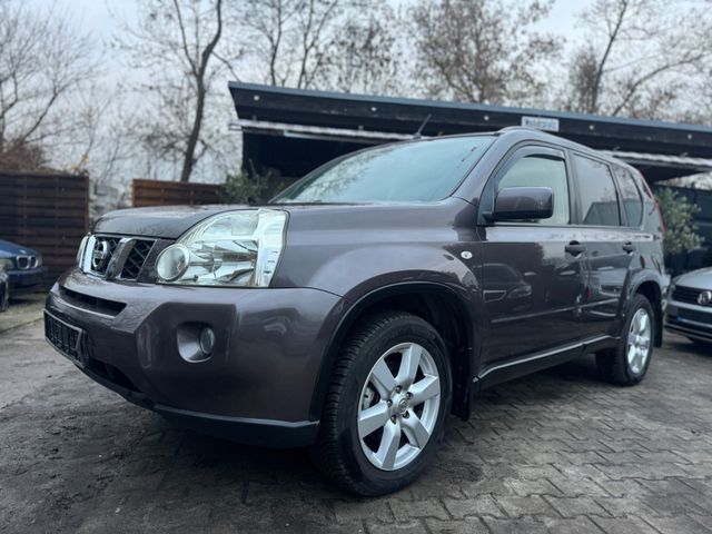 Nissan X-Trail SE 4X4 Automatik TÜV NEU