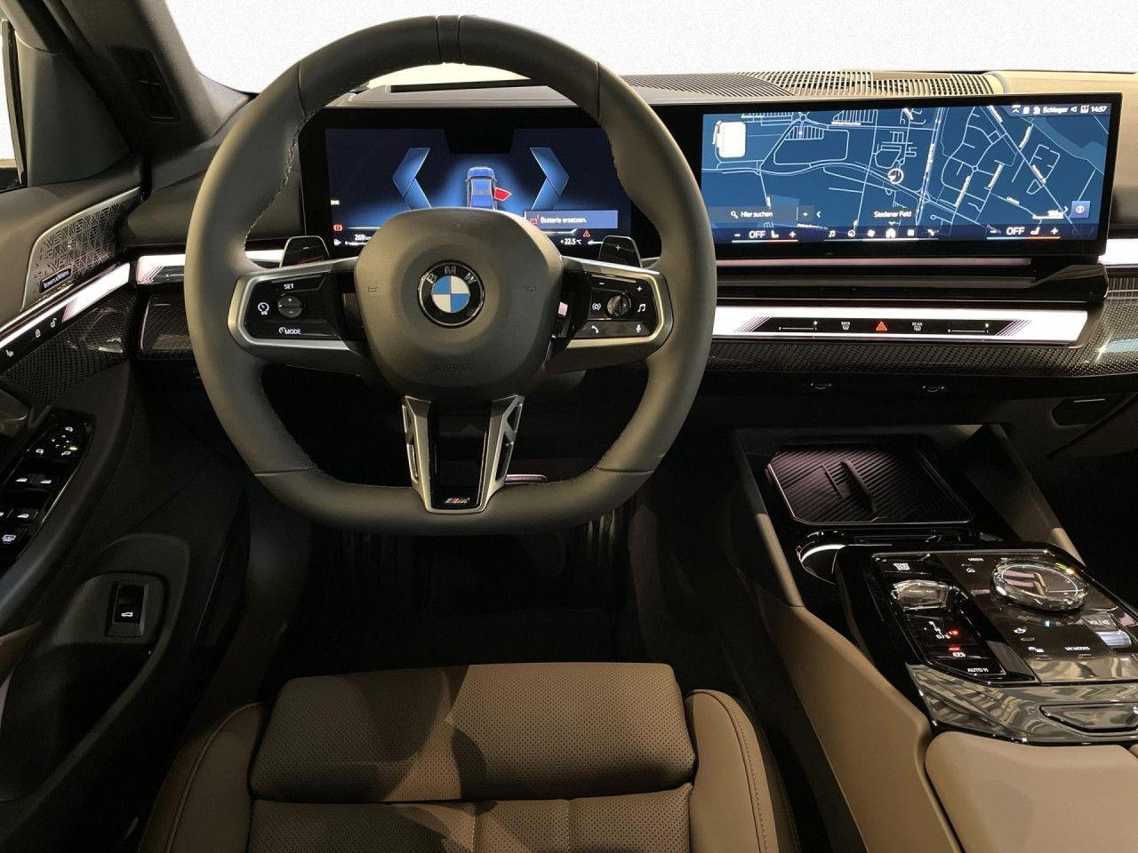 BMW 520d Sportpaket Bluetooth HUD Navi LED Klima PDC