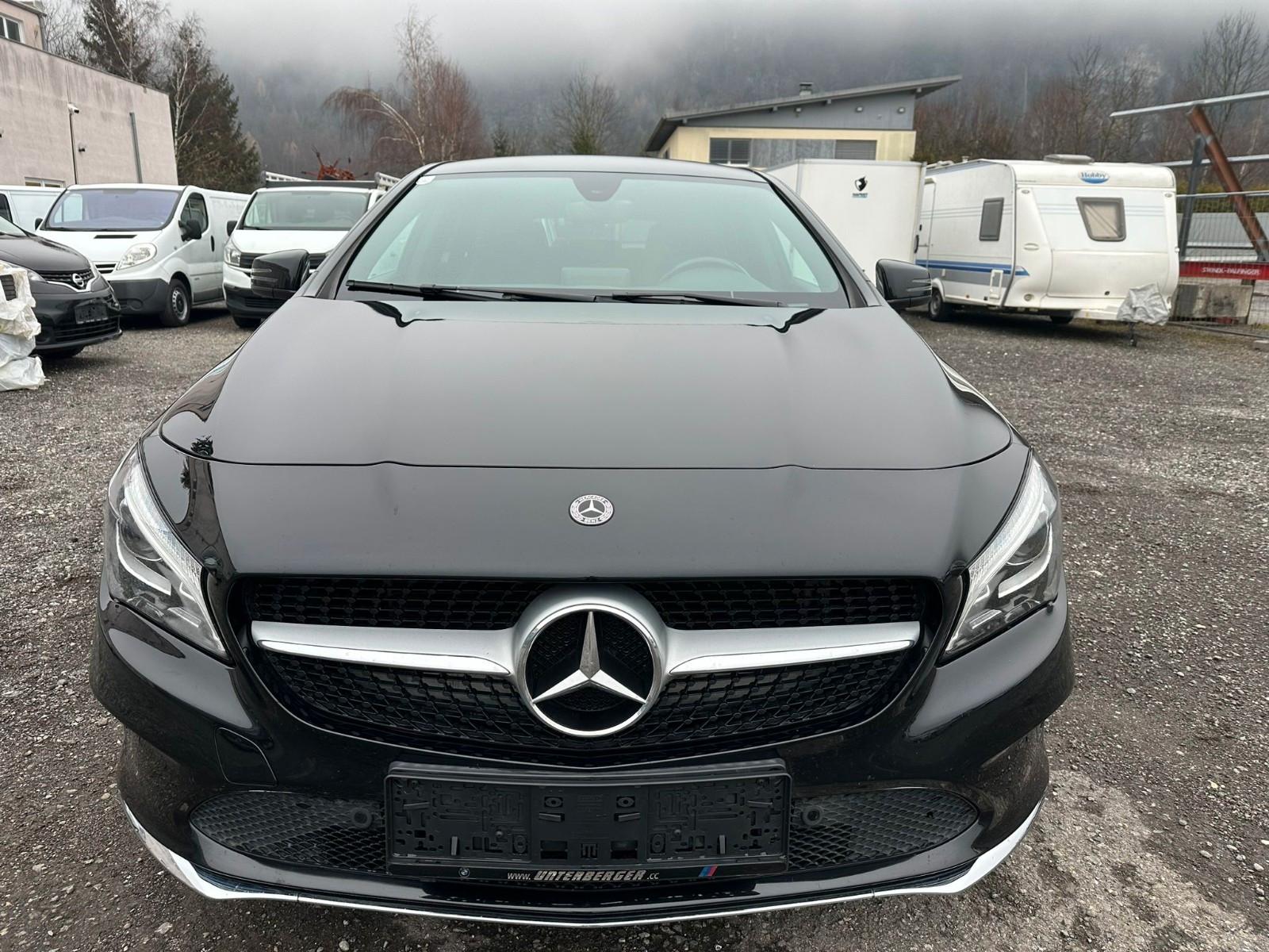 Mercedes-Benz CLA Shooting Brake CLA 200 Urban/Navi/Kamera/LED