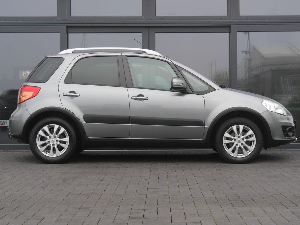 Suzuki SX4
