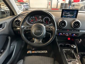MYAUTOCENTER – Gebraucht- und Jahreswagen mit Werkstattservice in Pfaffenhofen Audi A3 Sportback ambition *Spurhalte*Totwinkel*Xenon