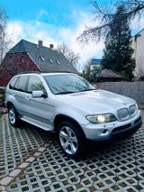 BMW X5 4.4i - - BMW X5 aus 2005: 4.4