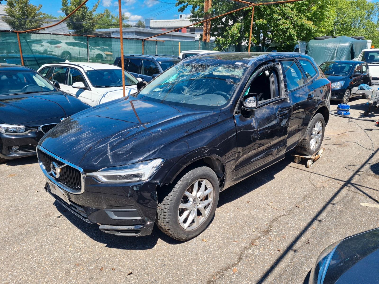 Volvo XC60 D4 AWD Momentum Geartronic Euro6
