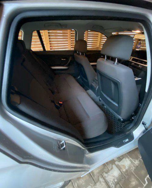 BMW 320 2009 — photo 6